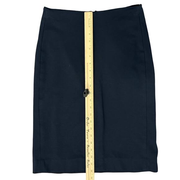 MM LaFleur Navy Blue Greenpoint Center Back Zip Pencil Skirt Front Slit Size 6 - Picture 5 of 8